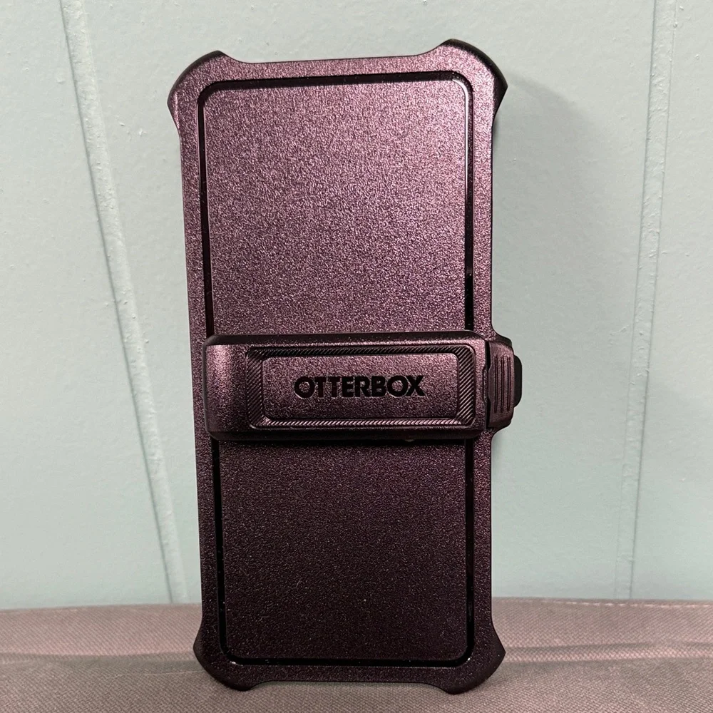 BNWT OTTERBOX DEFENDER iPHONE 17 PRO MAX (ONLY) BLACK HOLSTER CASE/360 STAND